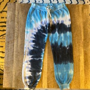 Vintage Havana Sweat pant worn 3 times.  No Rips and Stain.